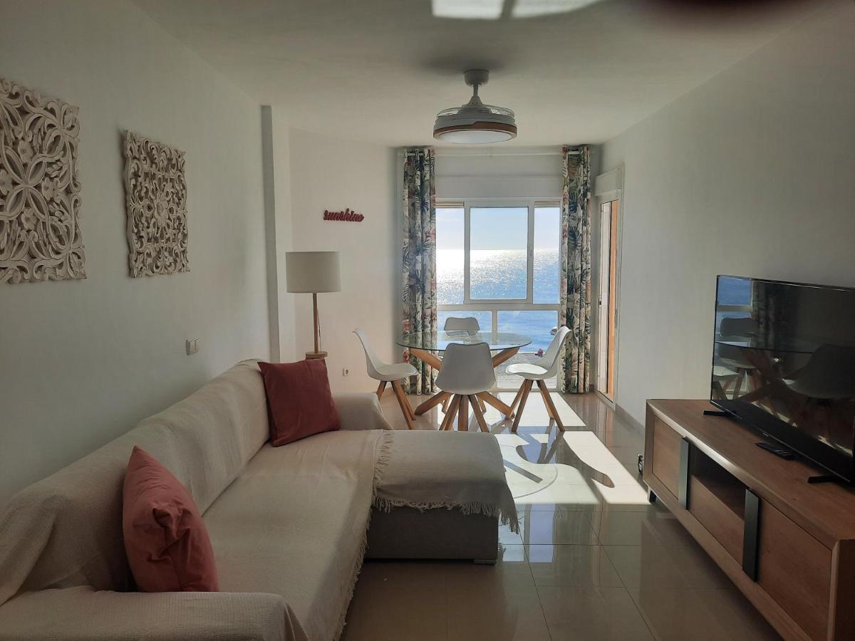 Primera Linea De Playa A 10 Min Estepona Сан-Луис-де-Сабинильяс Экстерьер фото