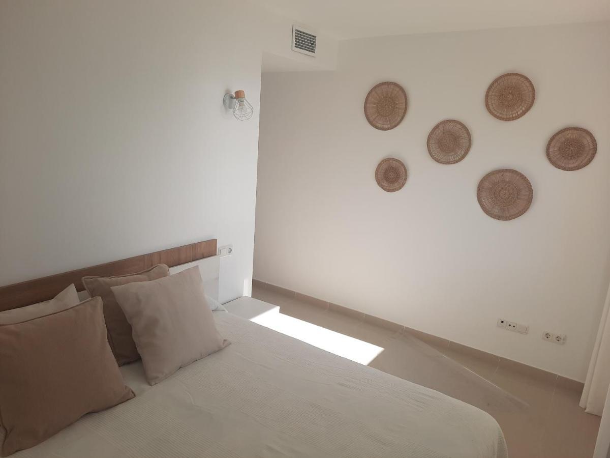 Primera Linea De Playa A 10 Min Estepona Сан-Луис-де-Сабинильяс Экстерьер фото