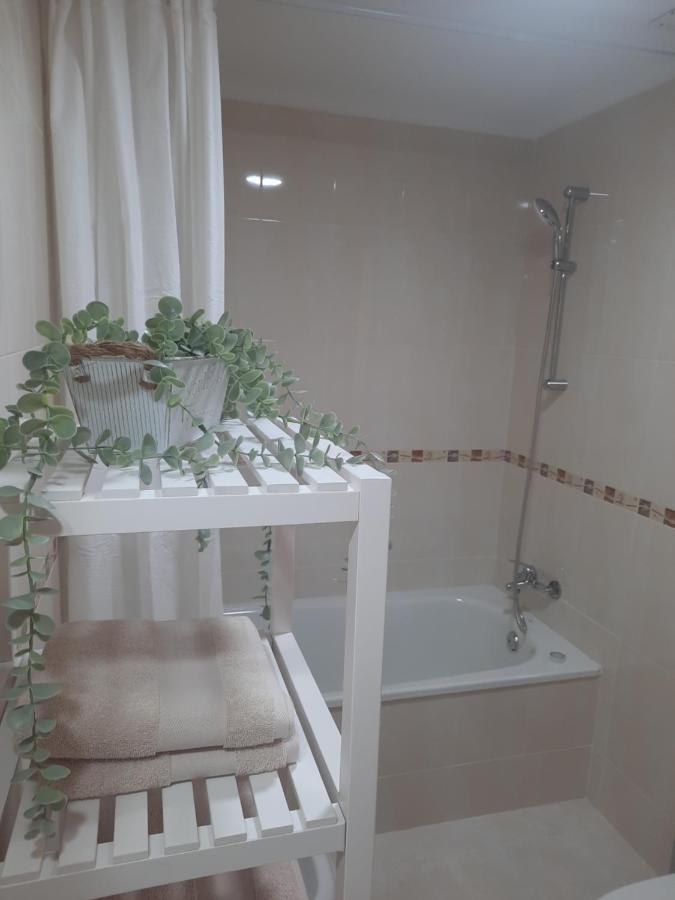 Primera Linea De Playa A 10 Min Estepona Сан-Луис-де-Сабинильяс Экстерьер фото