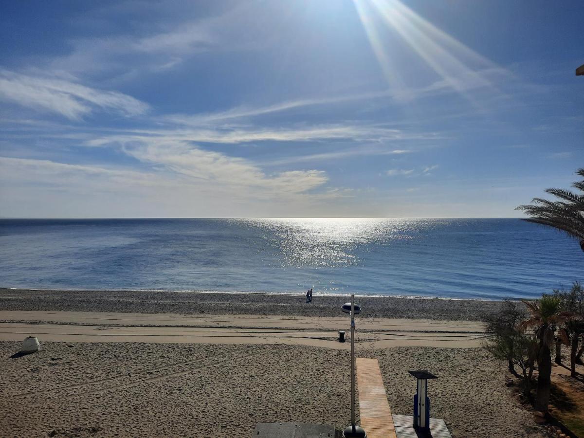 Primera Linea De Playa A 10 Min Estepona Сан-Луис-де-Сабинильяс Экстерьер фото